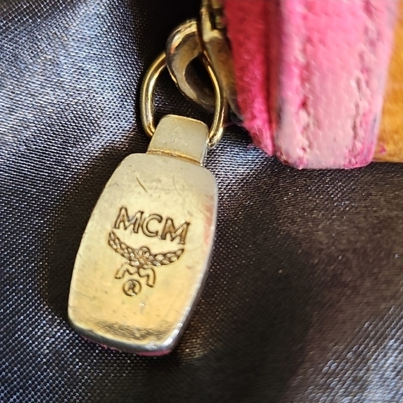 MCM 🎄Weekend Special🎄Pink and Tan Wallet with Monogram Design | VGUC 💕 - Picture 2 of 15